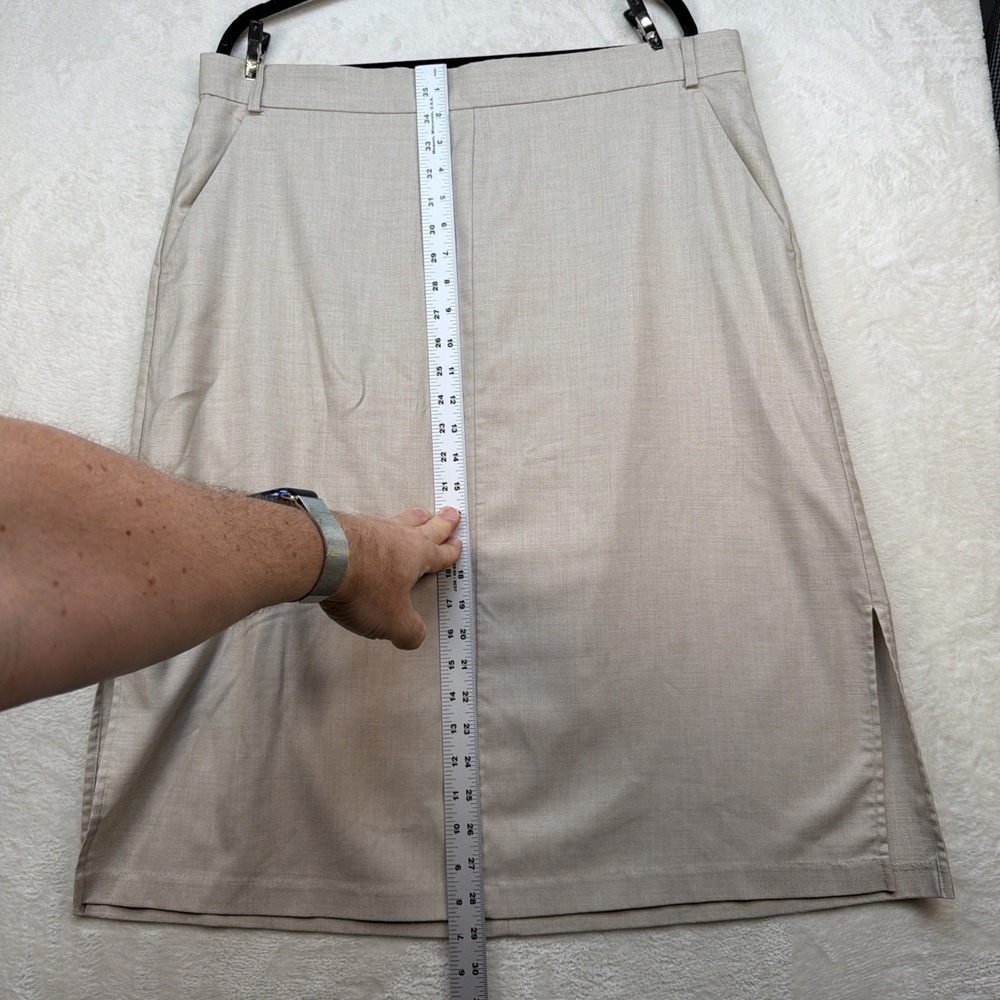Banana Republic Women's Beige Skirt 18 - Picture 3 of 9